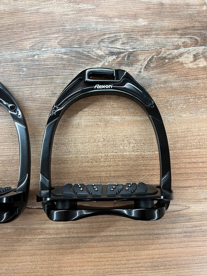 Flex-on Stirrups Alaminum