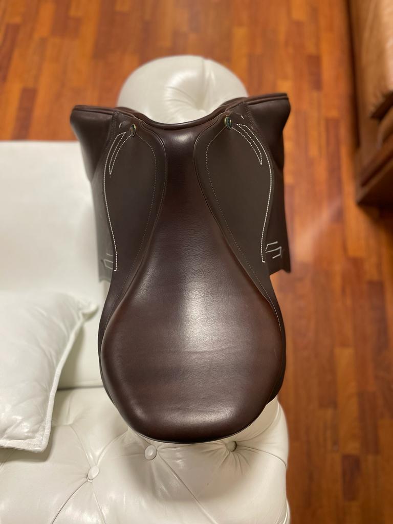 Prestige Roma Jump saddle