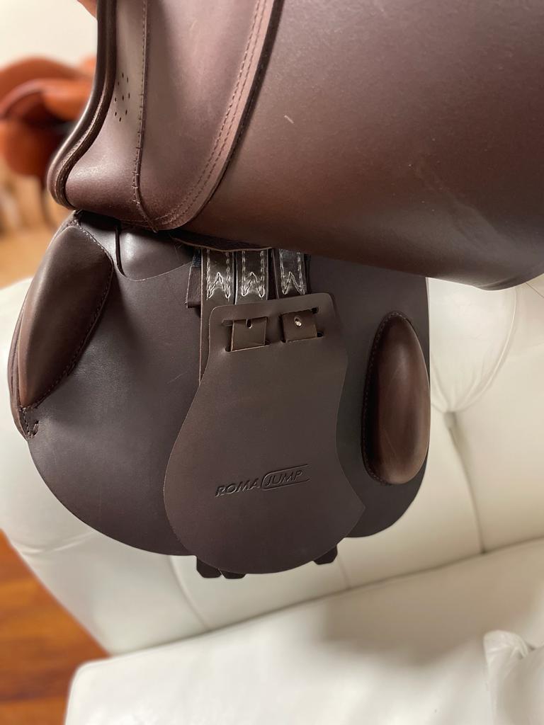 Prestige Roma Jump saddle