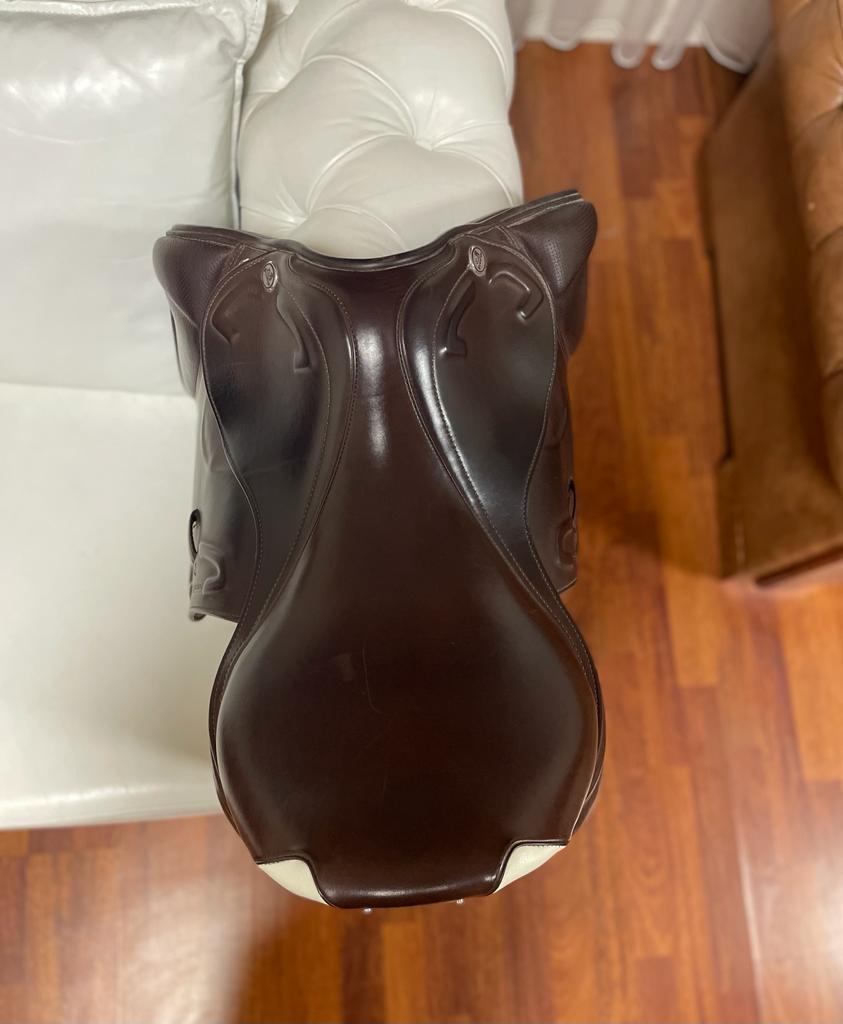 Michel Robert Prestige saddle