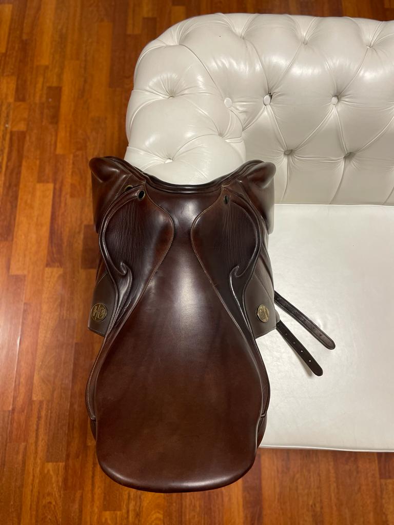 Equestrian saddle-microchip protected (Used)