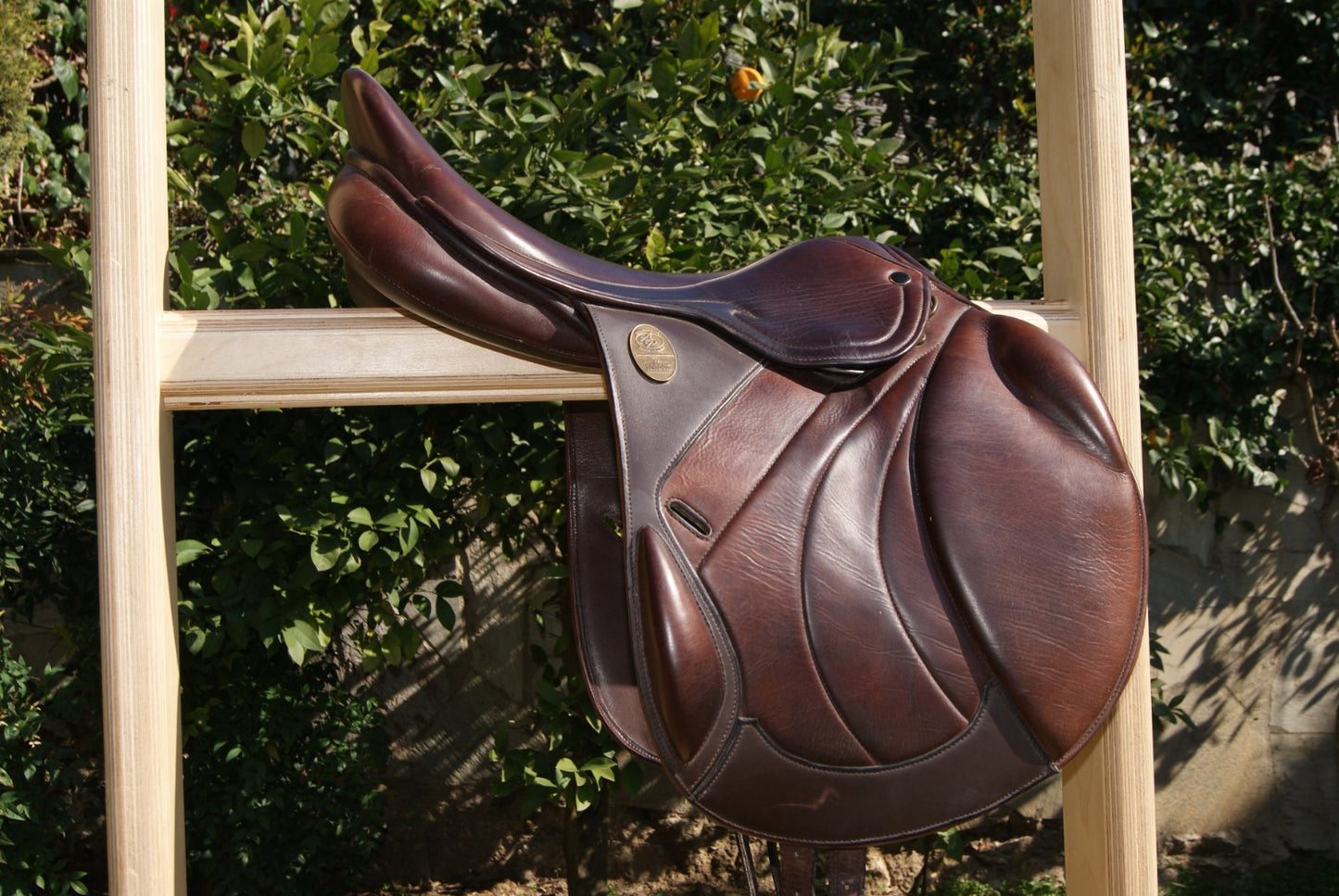 Equestrian saddle-microchip protected (Used)