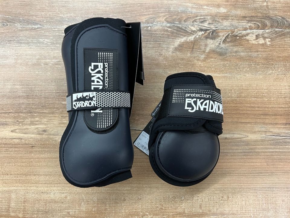 Eskadron gaiters