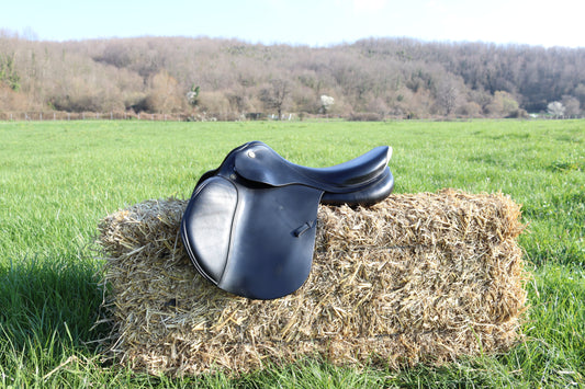 Prestige Italia Saddle