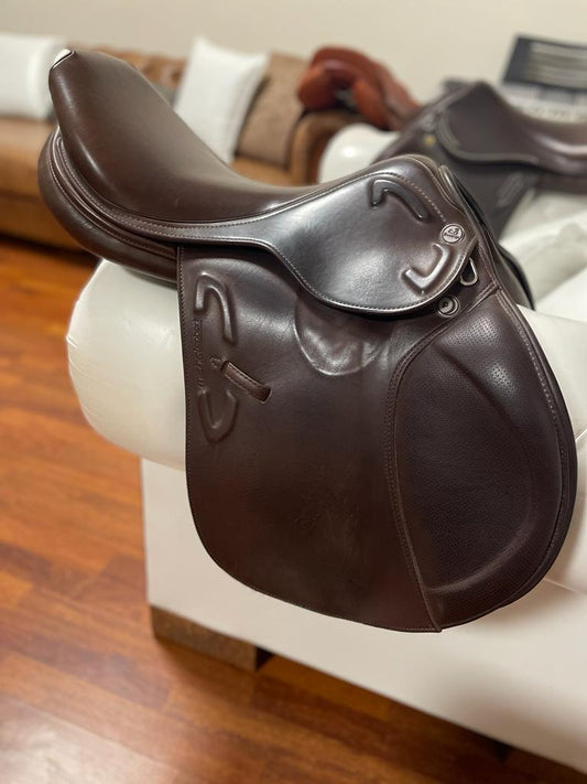 Michel Robert Prestige saddle