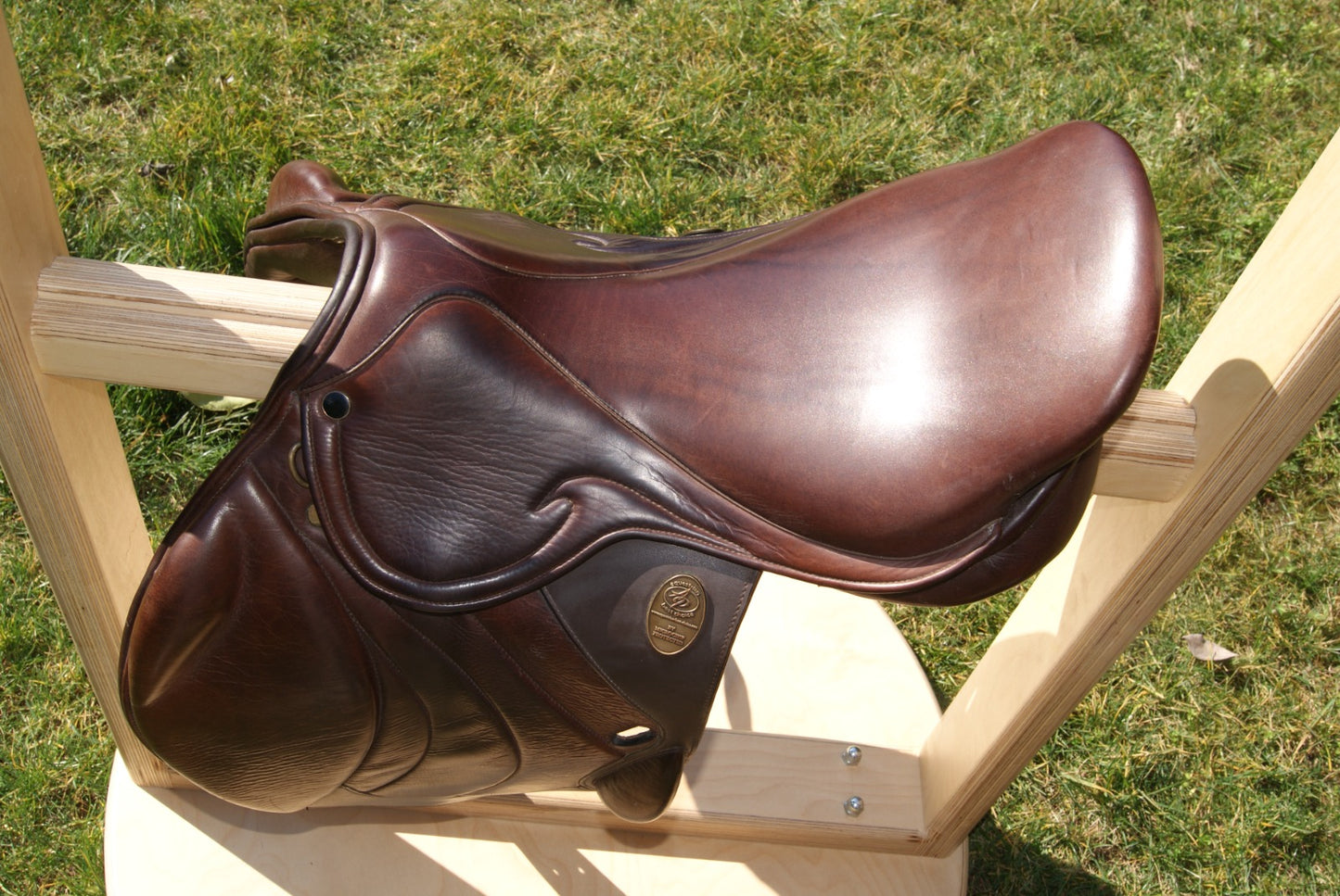 Equestrian saddle-microchip protected (Used)